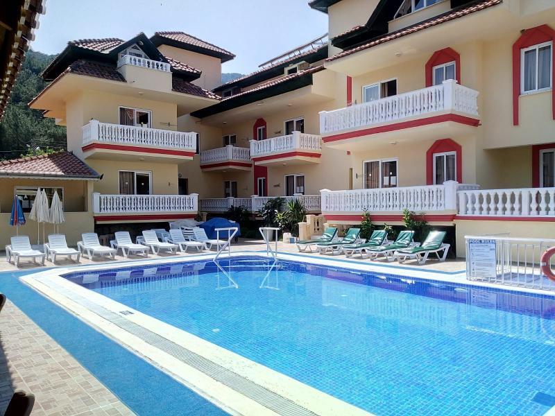 Sun Apart Hotel İçmeler Exterior foto